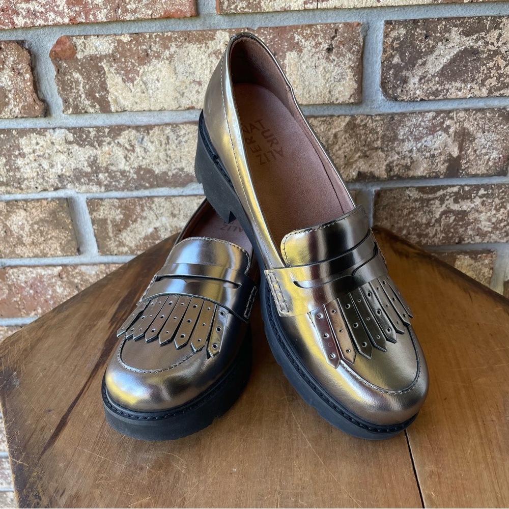 Naturalizer Darcy Lug Sole Loafers Women’s Size 7M Pewter Color NWOT